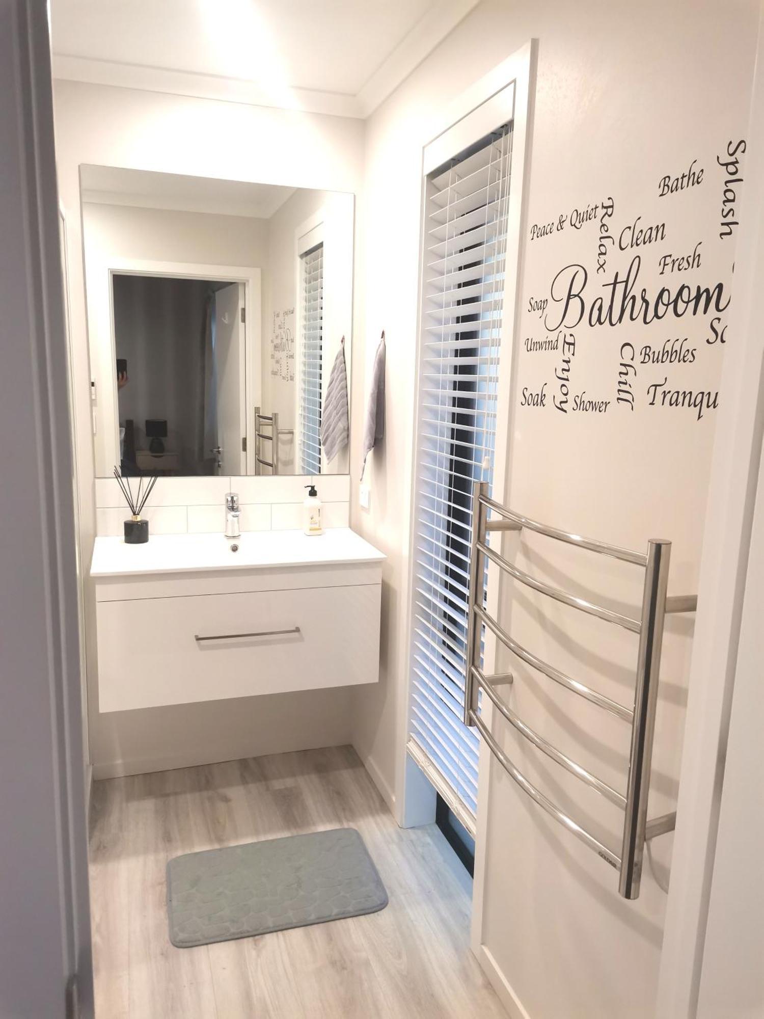 Stylish Private Guest House Ensuite Only Rolleston المظهر الخارجي الصورة